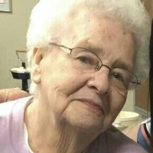 Meet your Posher, Deb - Picture 1 of 1